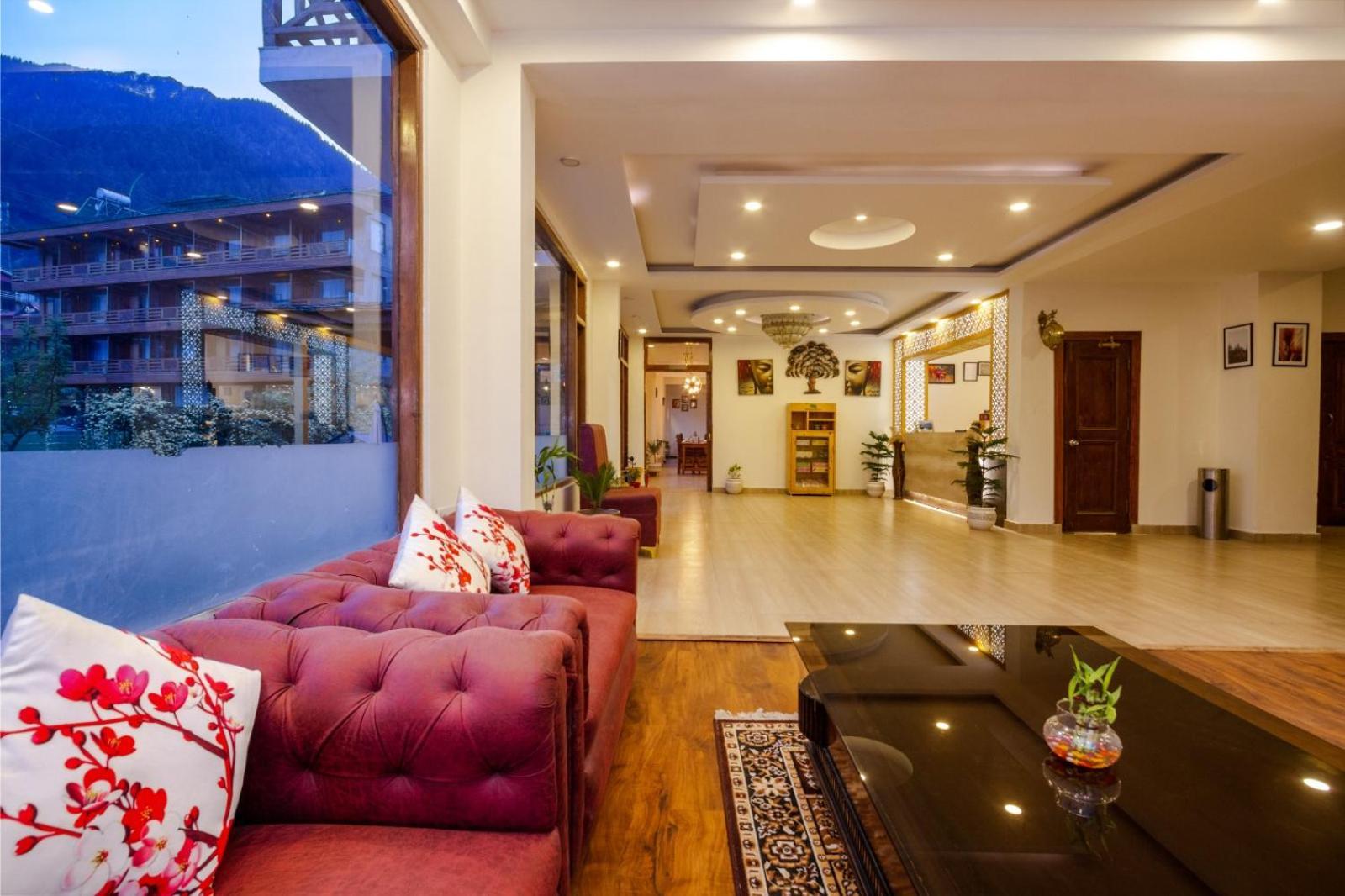 The Spruce Mansion Hotel Manāli Exterior foto