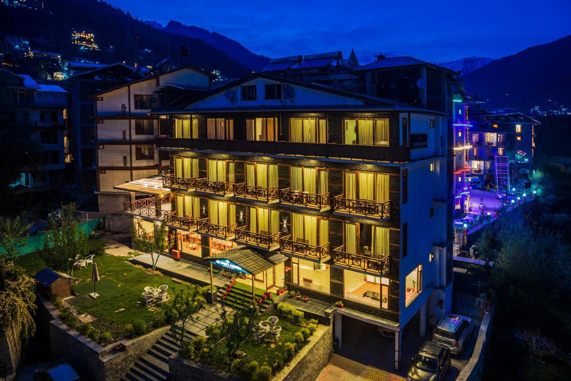 The Spruce Mansion Hotel Manāli Exterior foto